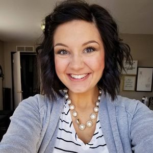 Meet your Posher, Savannah